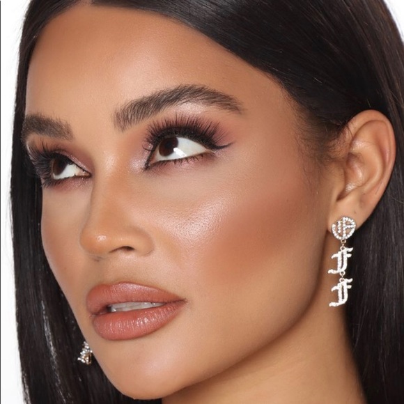 Fuck off earrings - Picture 2 of 2